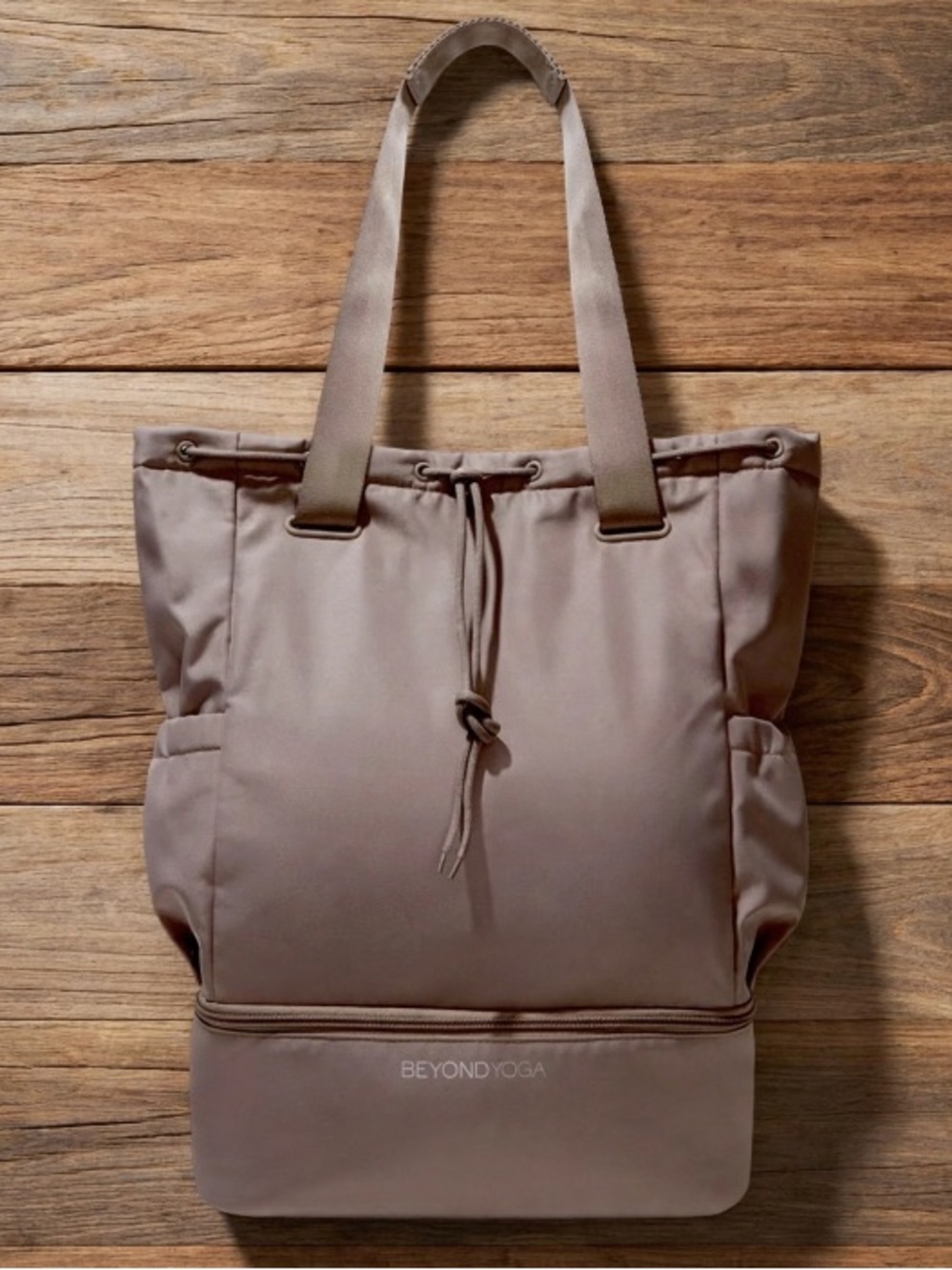 BEYOND YOGA Convertible Bag